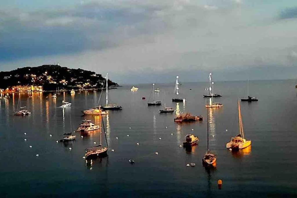 Loft - Centre Historique Leilighet Villefranche-sur-Mer Eksteriør bilde