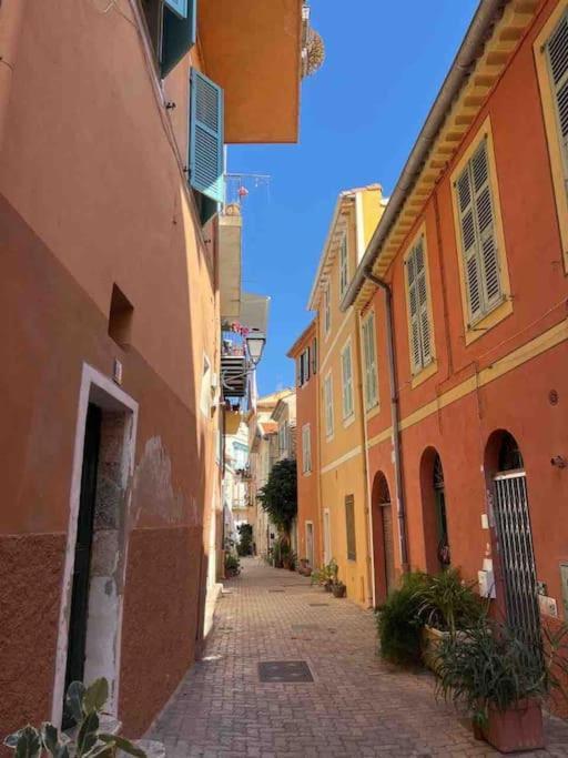 Loft - Centre Historique Leilighet Villefranche-sur-Mer Eksteriør bilde